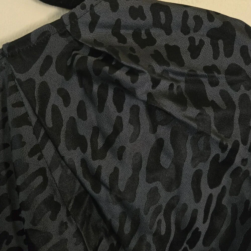 Equipment Femme NWT Alexandria Dress Animal Print Gray Black Silk Blend Size 6